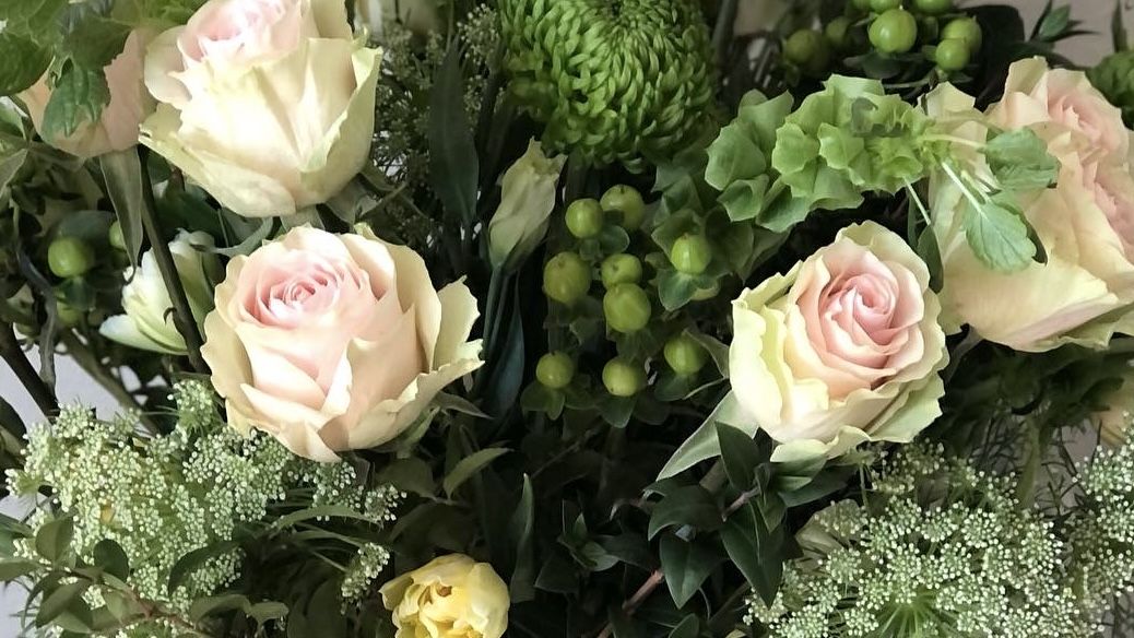 Flowers for Roseville, Loomis, Rocklin, Auburn, Newcastle, Lincoln