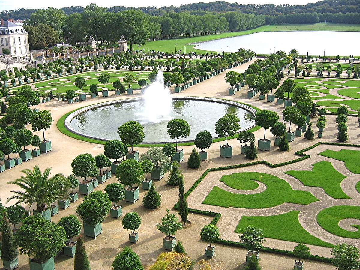example of golden ratio in garden design